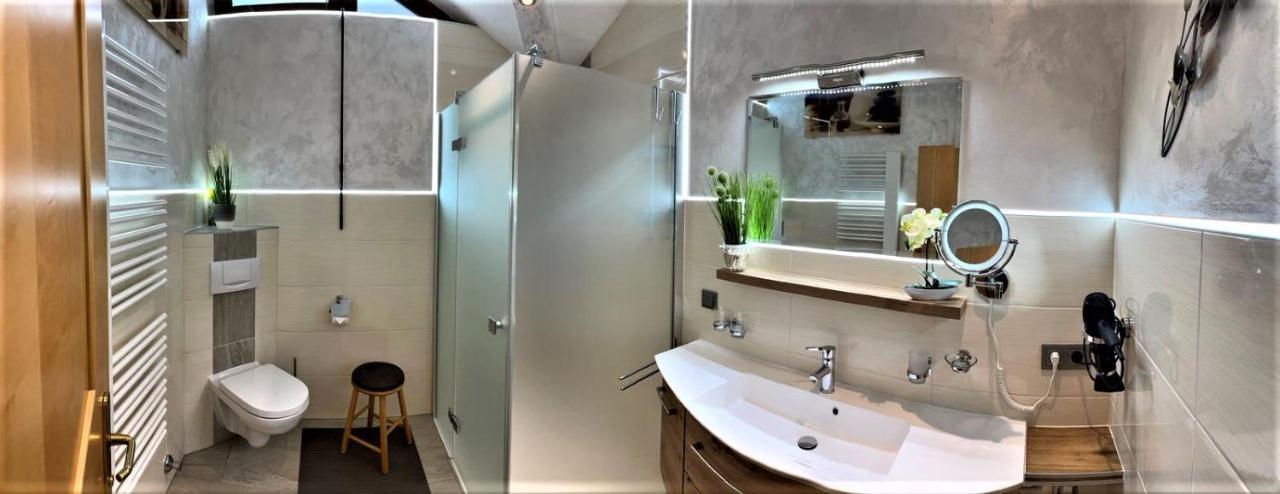 Haus Egger Apartment นอยชติฟ อิม ชตูไปทัล ภายนอก รูปภาพ