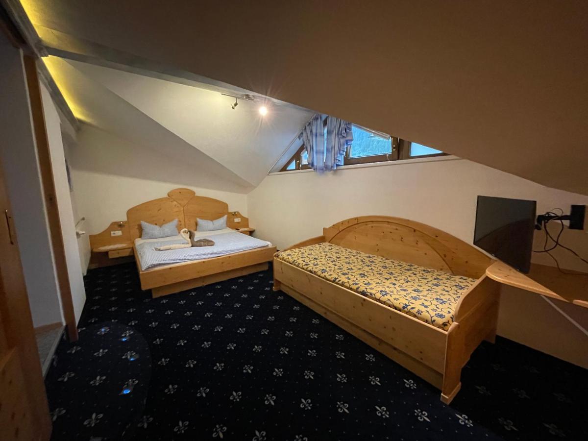 Haus Egger Apartment นอยชติฟ อิม ชตูไปทัล ภายนอก รูปภาพ