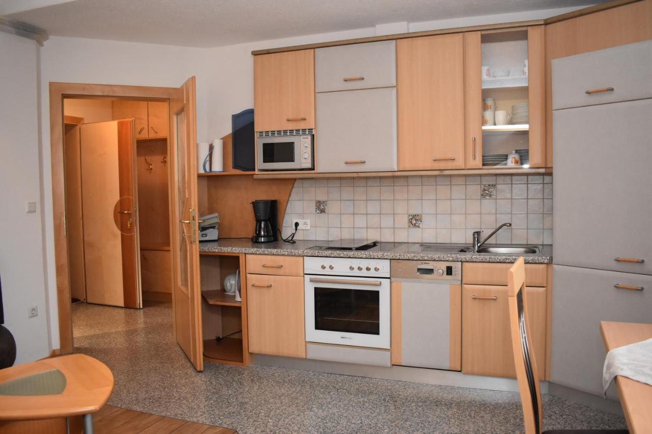 Haus Egger Apartment นอยชติฟ อิม ชตูไปทัล ภายนอก รูปภาพ