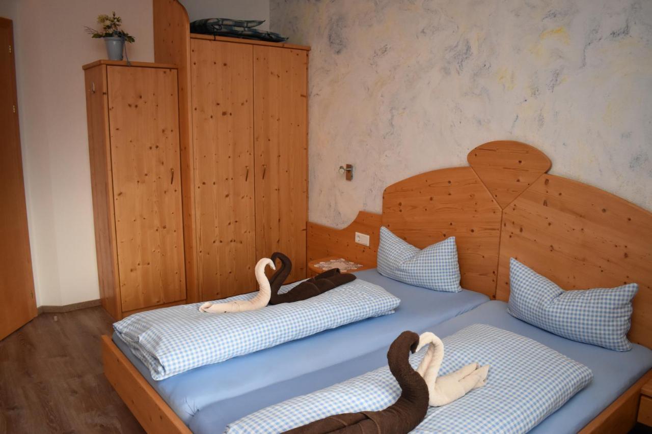 Haus Egger Apartment นอยชติฟ อิม ชตูไปทัล ภายนอก รูปภาพ