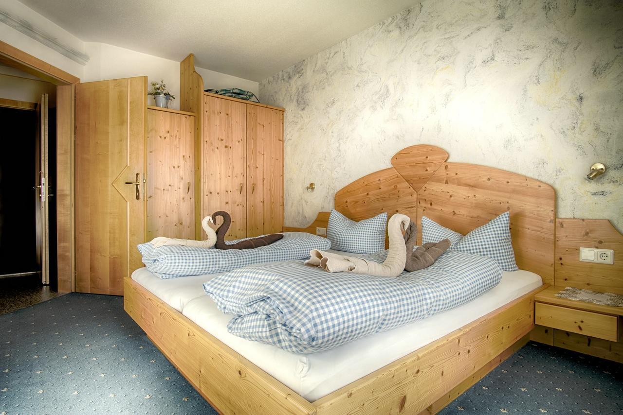 Haus Egger Apartment นอยชติฟ อิม ชตูไปทัล ภายนอก รูปภาพ